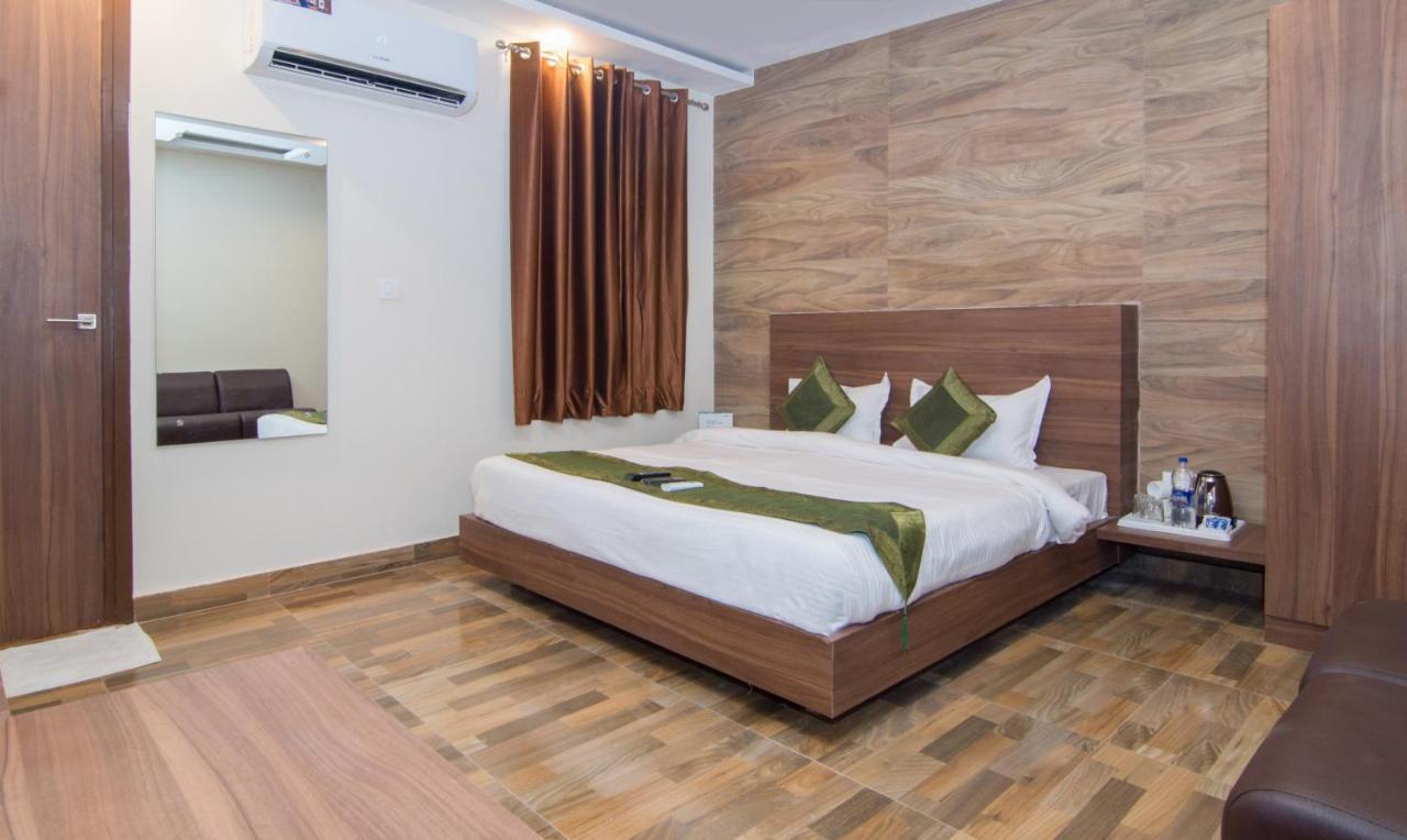 Hotel Treebo Trend Bipin International Lucknow Exterior foto