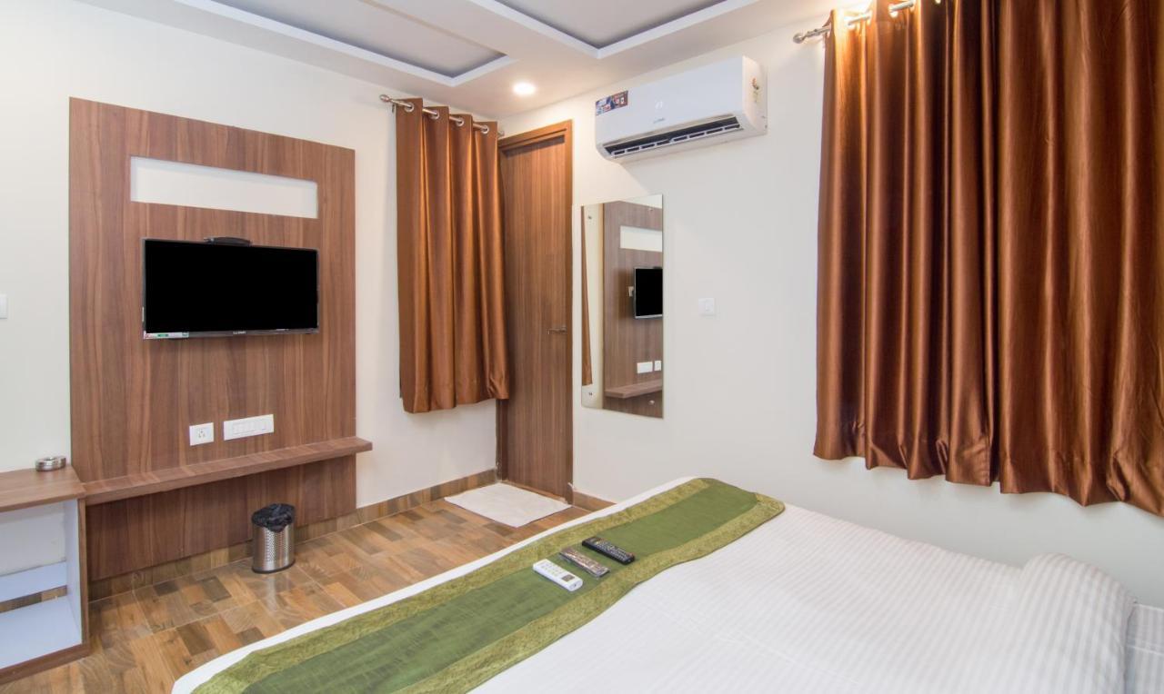 Hotel Treebo Trend Bipin International Lucknow Exterior foto